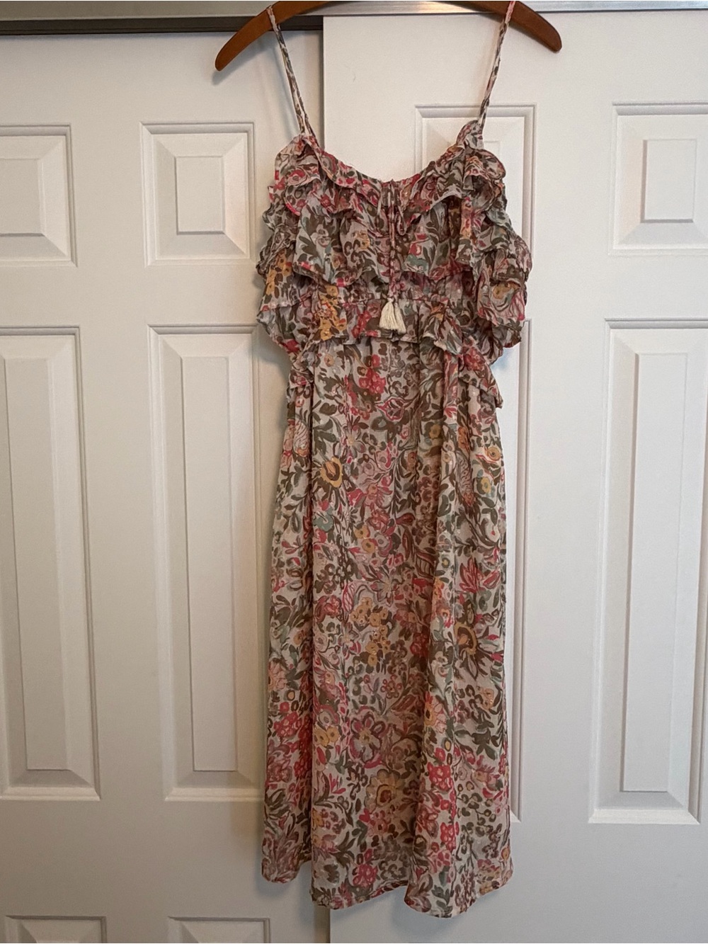 Anthropologie DEAR JOHN Spring Paisley
Floral VALENTINA Ruffle Bust Midi Dress S - Picture 4 of 9